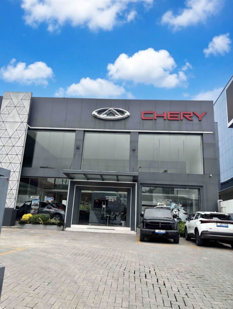 CHERY CIBUBUR